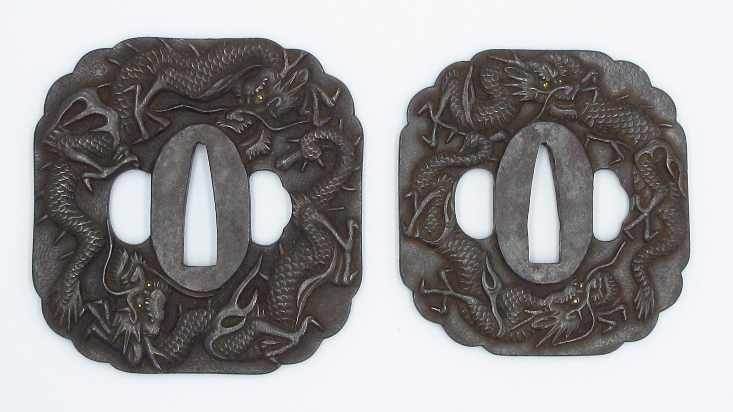 龍図の透かし鍔 龍図の透かし鍔 鍔 龍透かし鍔 坂本龍馬｜【公式】模造刀・居合