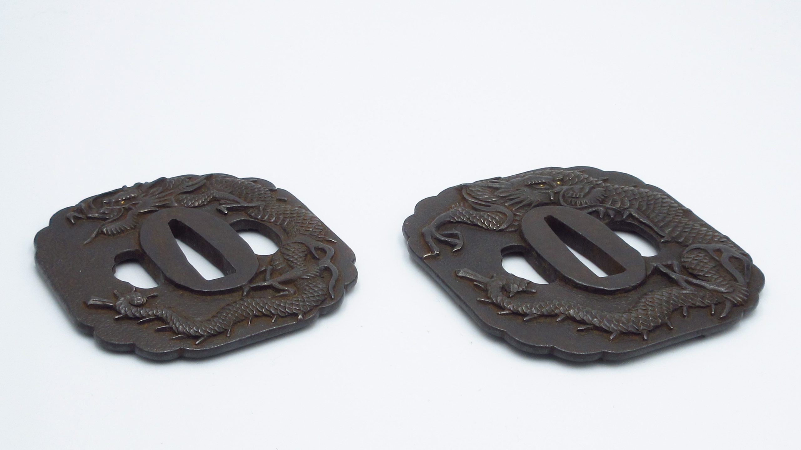 鍔 龍図鍔 無銘 水戸 大小 - 濃州堂